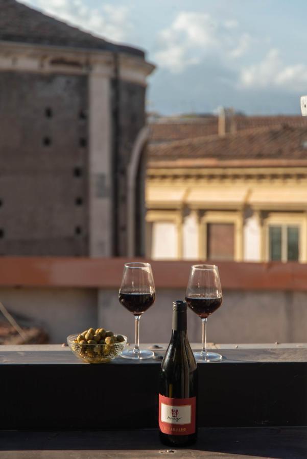 Palazzo Scammacca Apartment คาตาเนีย ภายนอก รูปภาพ