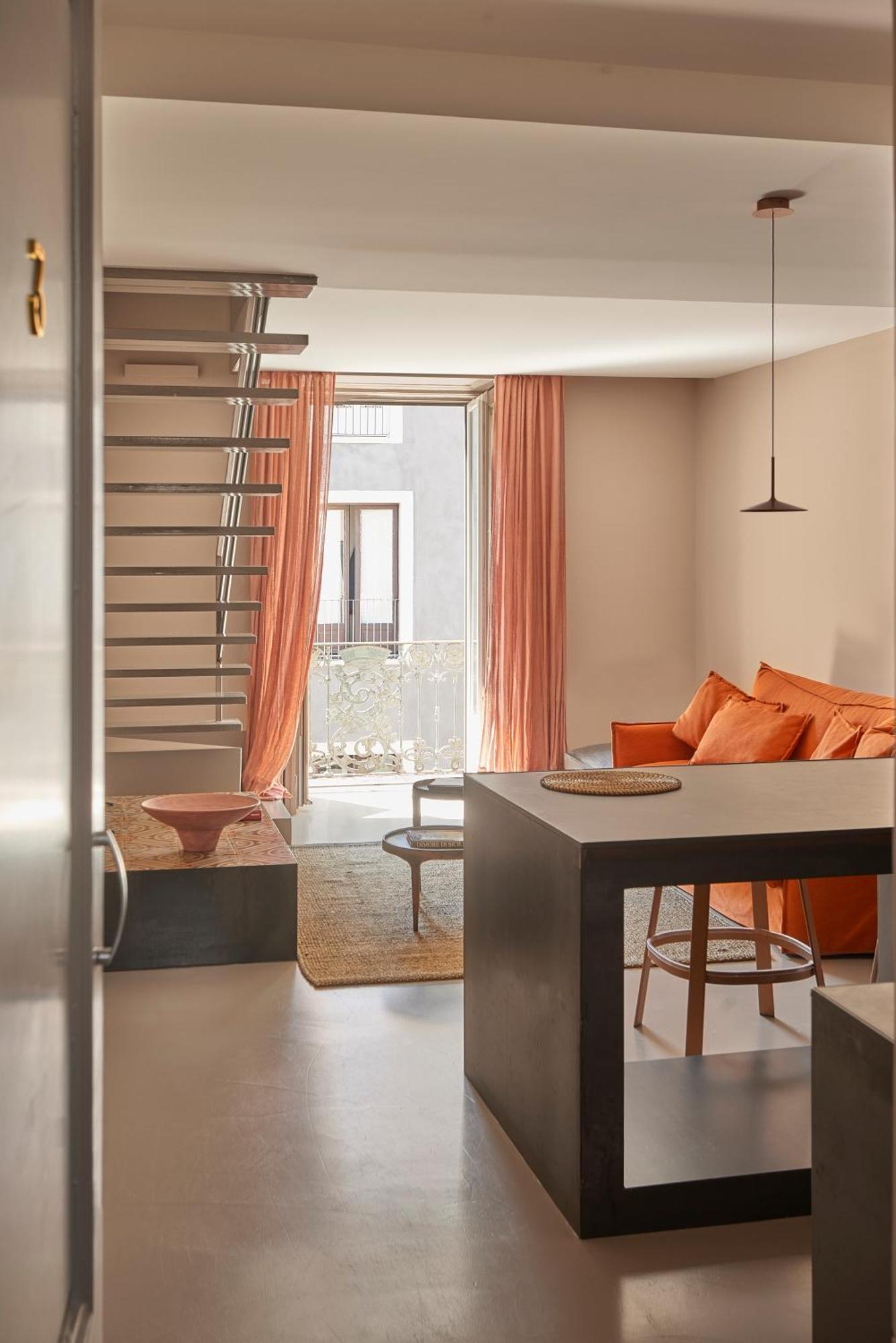 Palazzo Scammacca Apartment คาตาเนีย ภายนอก รูปภาพ